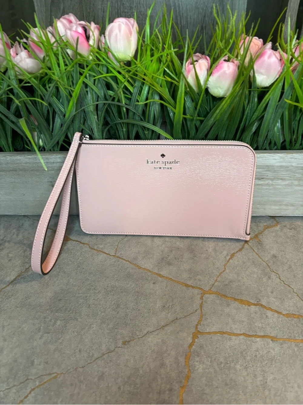 kate spade NWT Pale Pink Leather Wristlet with Strap